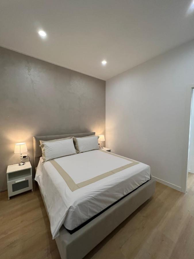 Blu Apartment Пескара Екстер'єр фото