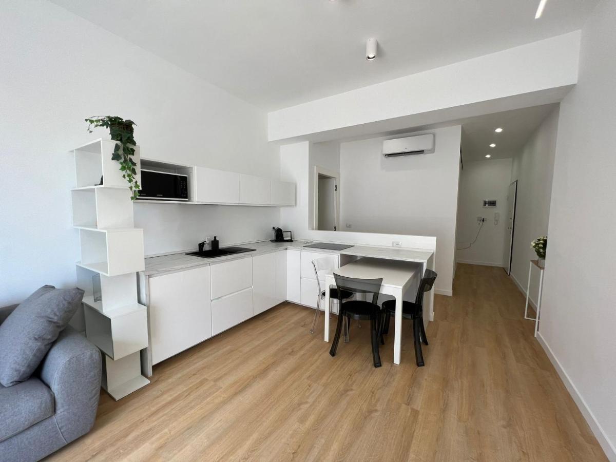 Blu Apartment Пескара Екстер'єр фото
